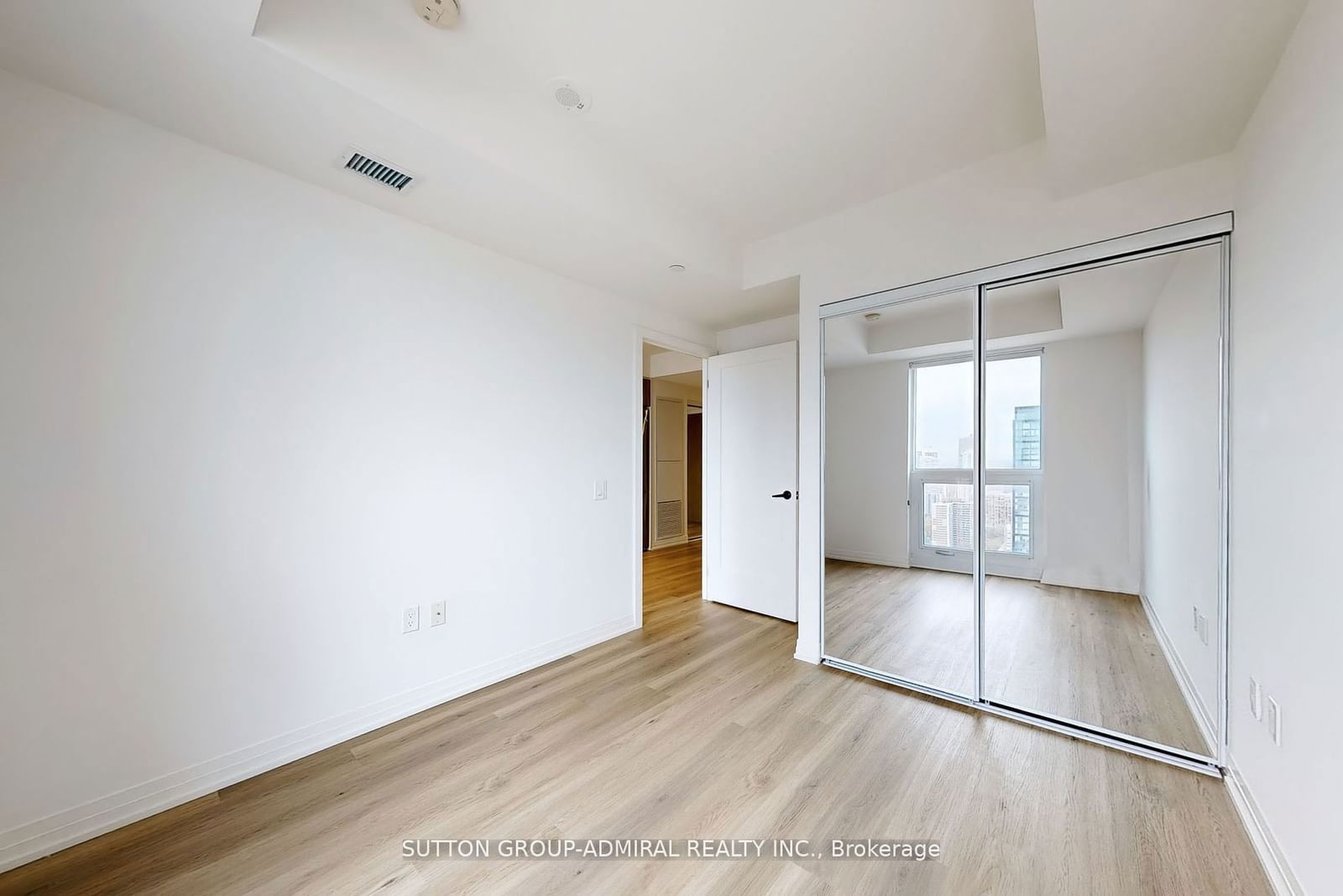 251 Jarvis St, unit 4412 for sale