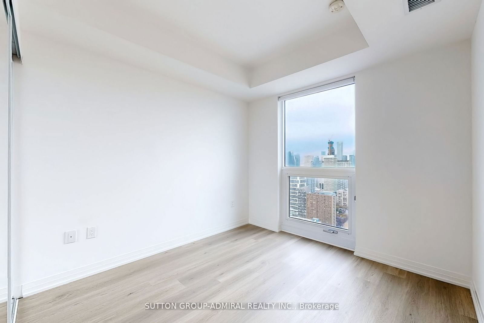 251 Jarvis St, unit 4412 for sale