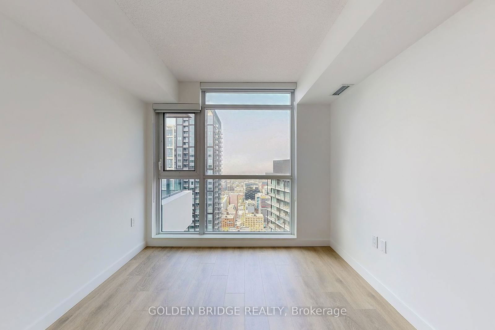 38 Widmer St, unit 4311 for sale