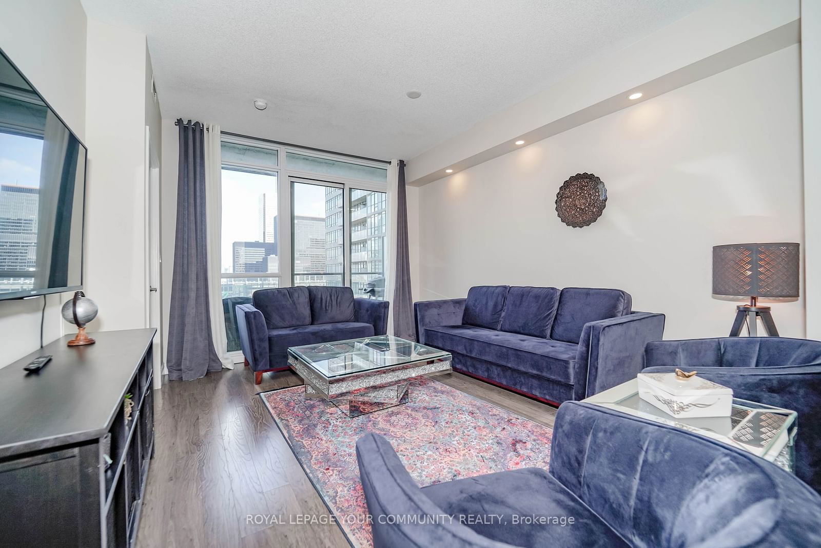 55 Bremner Blvd, unit 4302 for sale