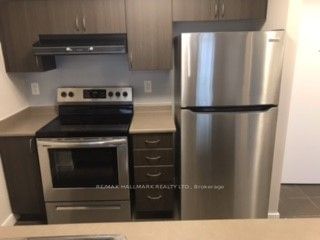 570 Bay St, unit 1506 for rent