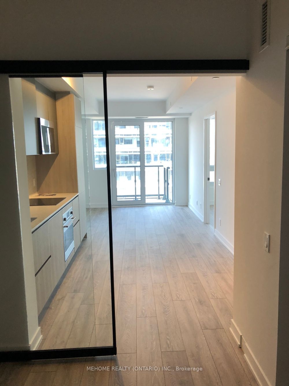 108 Peter St, unit 1001 for rent