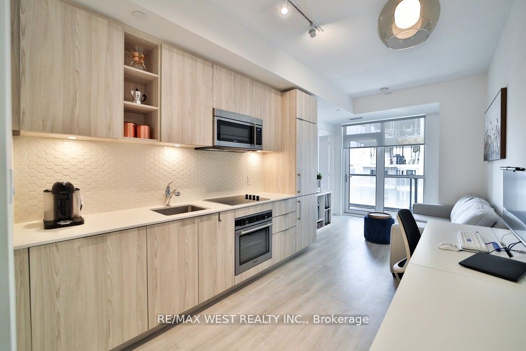 50 Ordnance St, unit 2903 for sale