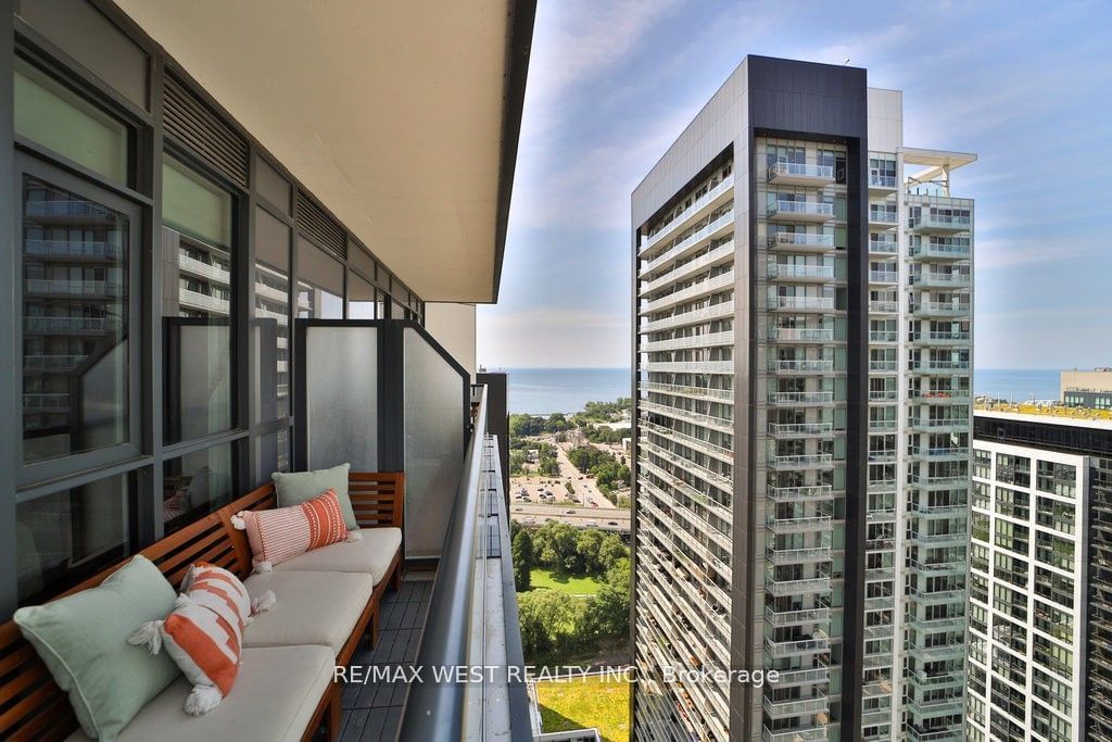 50 Ordnance St, unit 2903 for sale