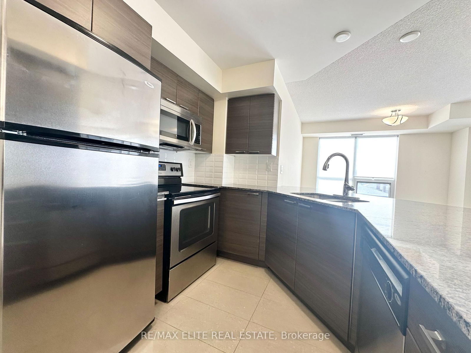 760 Sheppard Ave W, unit 313 for rent