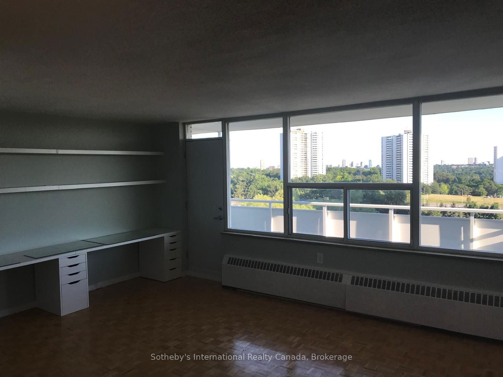 10 Parkway Forest Dr, unit 905 for rent