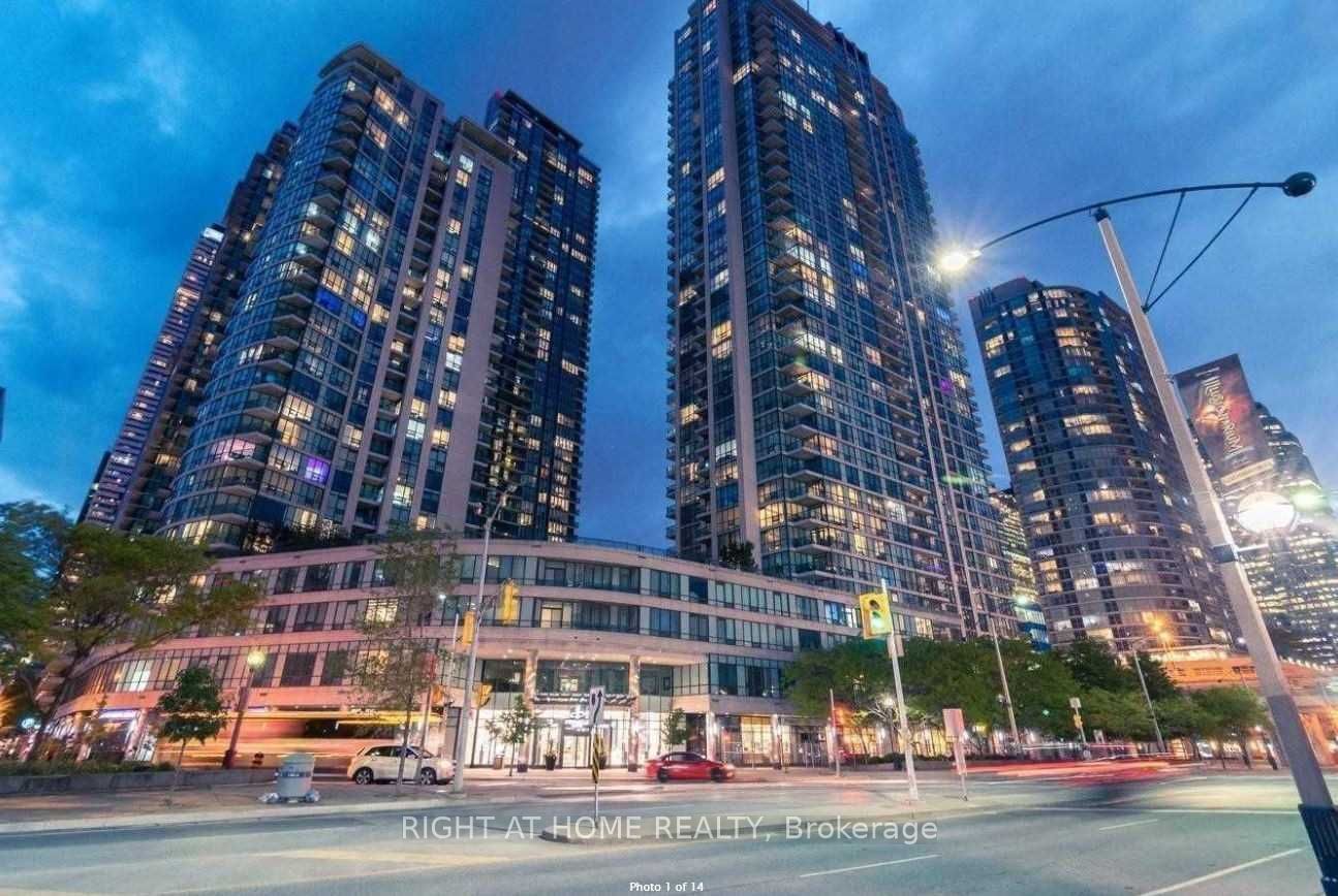 16 Yonge St, unit 1306 for rent