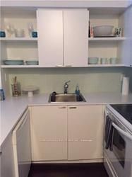 35 Hayden St, unit 206 for rent