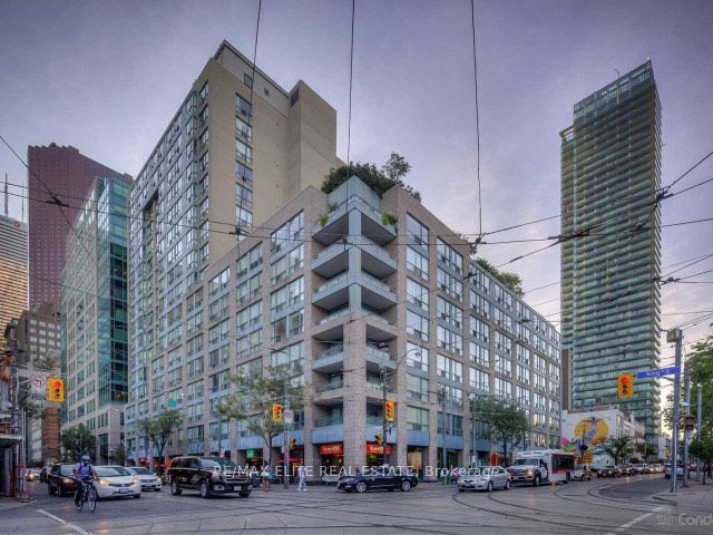 92 King St E, unit 612 for sale