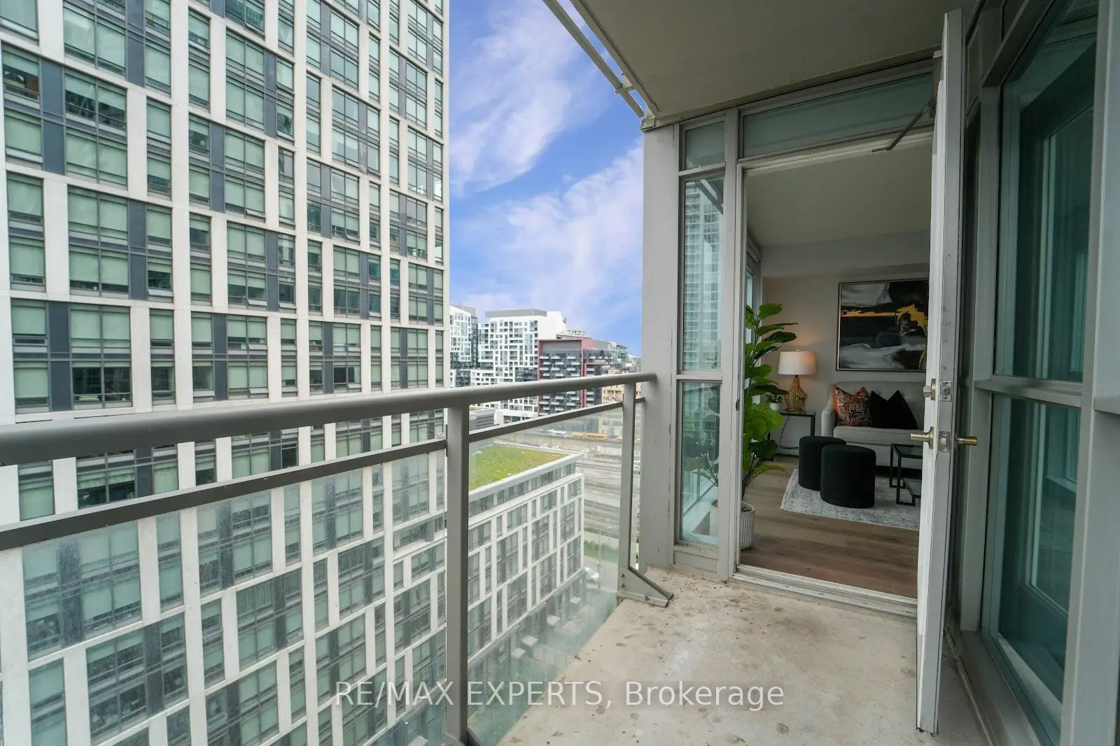 151 Dan Leckie Way, unit 1505 for sale