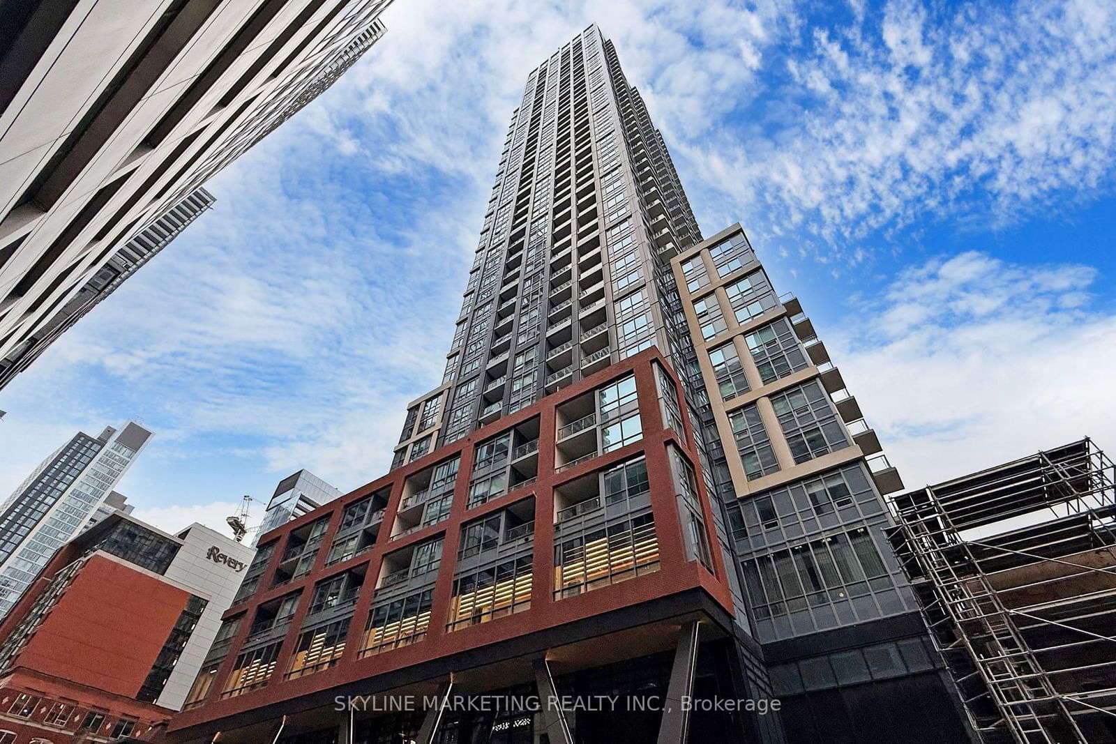 108 Peter St, unit 3812 for sale