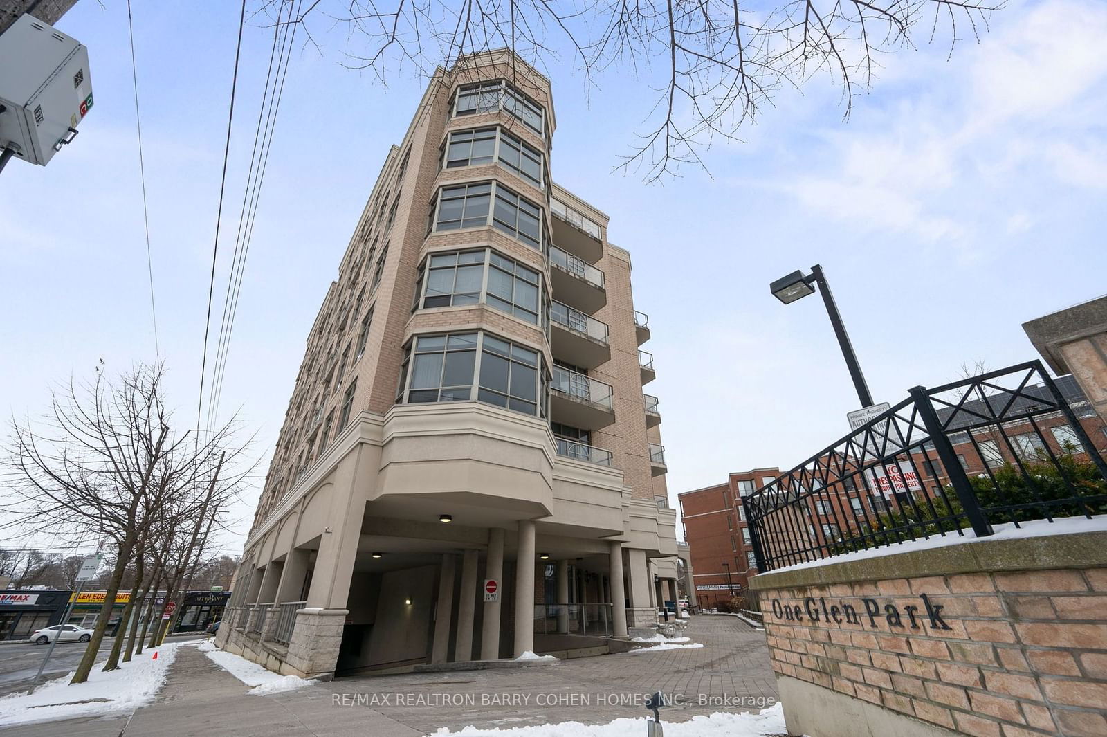 One Glen Park Condos, North York, Toronto