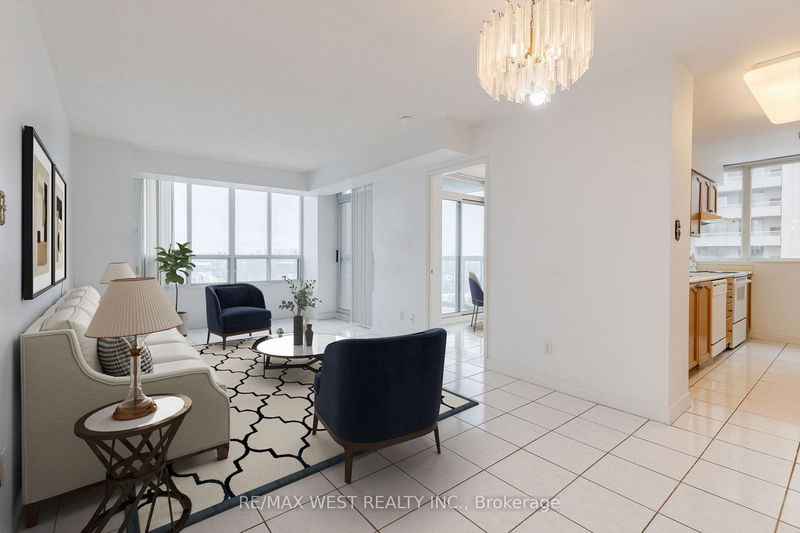 28 Empress Ave, unit 1011 for sale