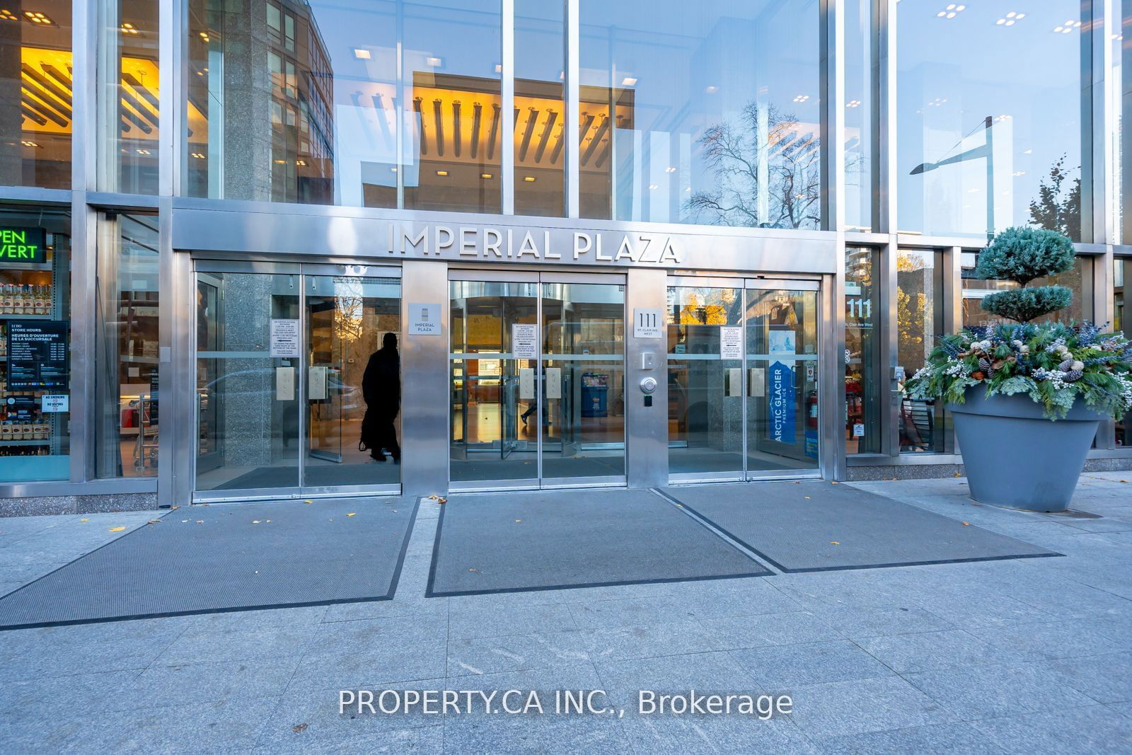 Imperial Plaza, Midtown, Toronto