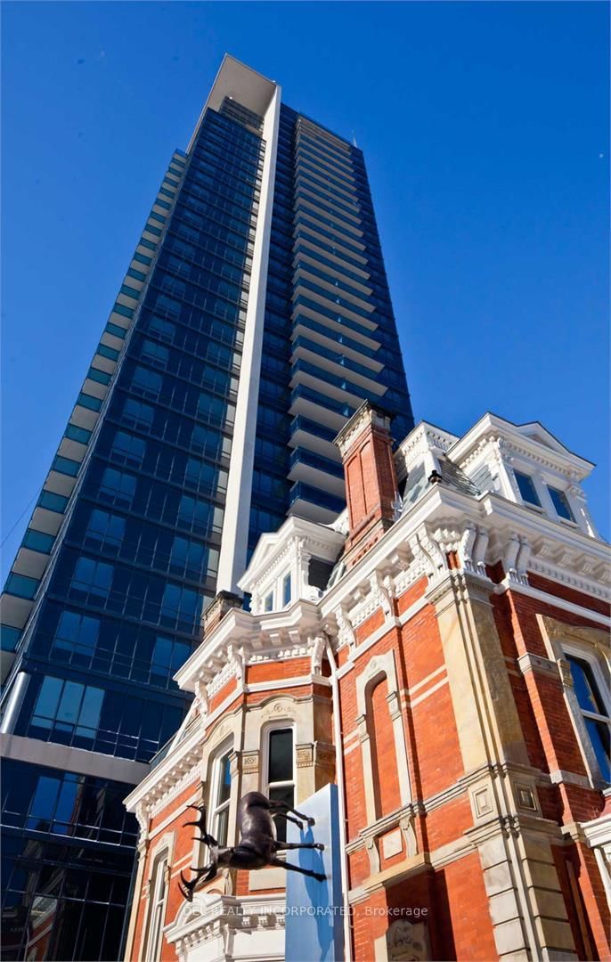 28 Linden St, unit 2008 for sale