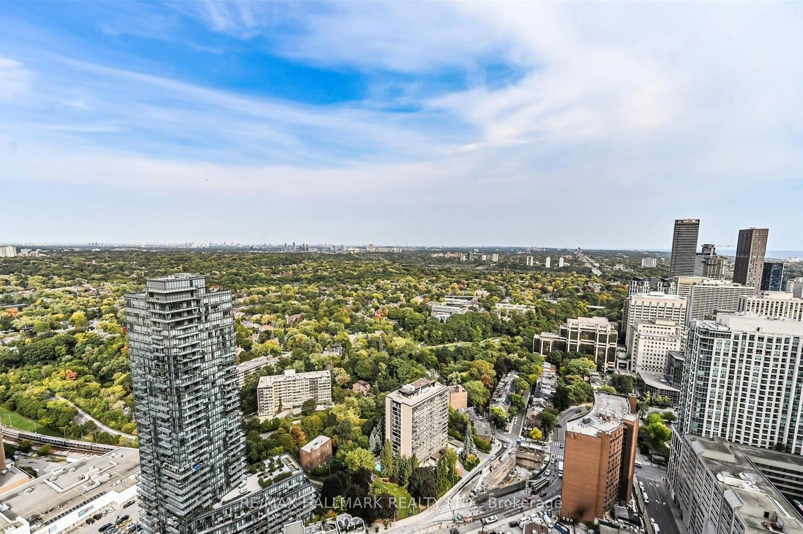 1 Yorkville Ave, unit 4309 for rent