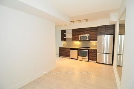 525 Adelaide St W, unit 1520 for rent