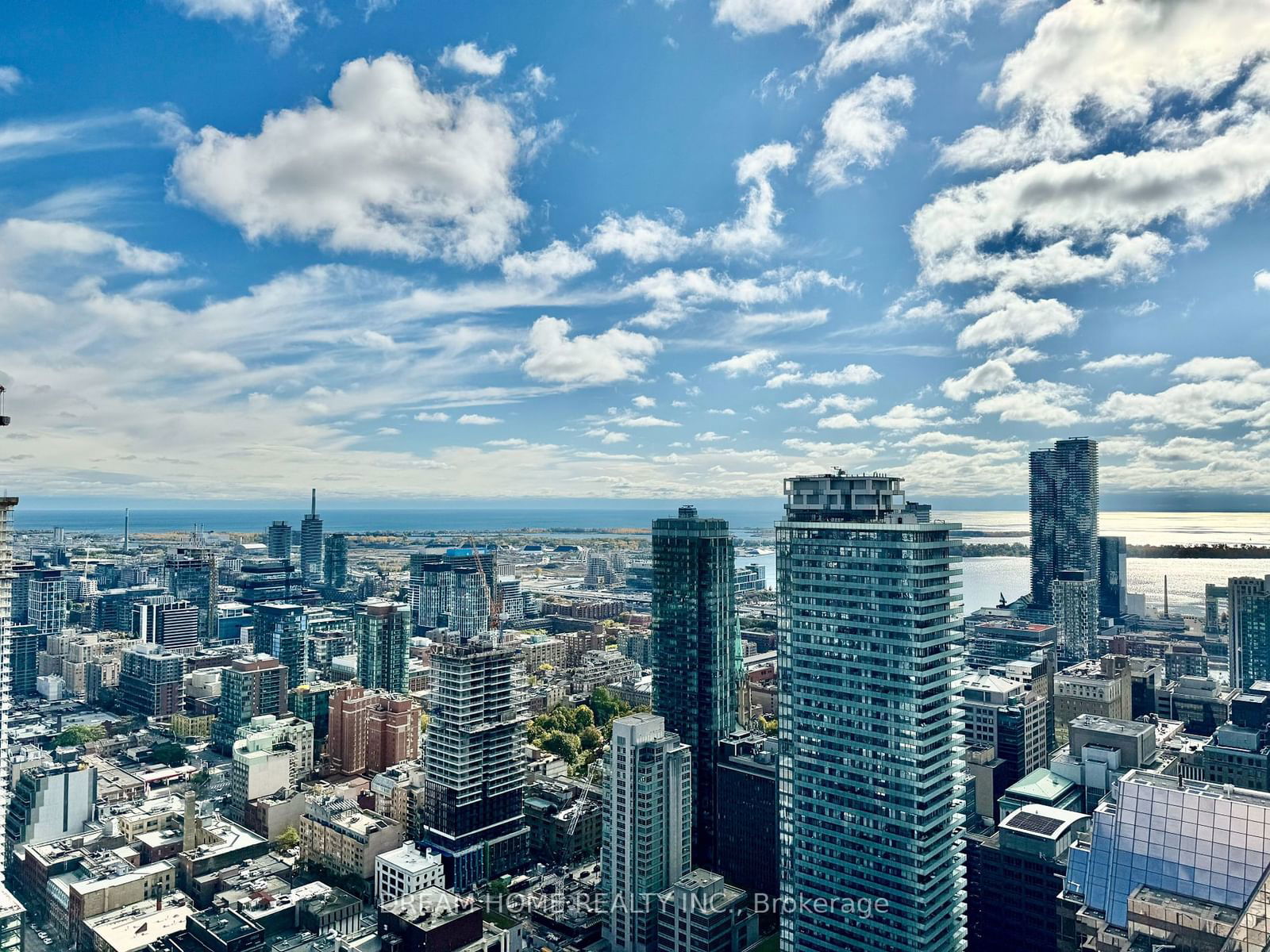 197 Yonge St, unit 4408 for sale