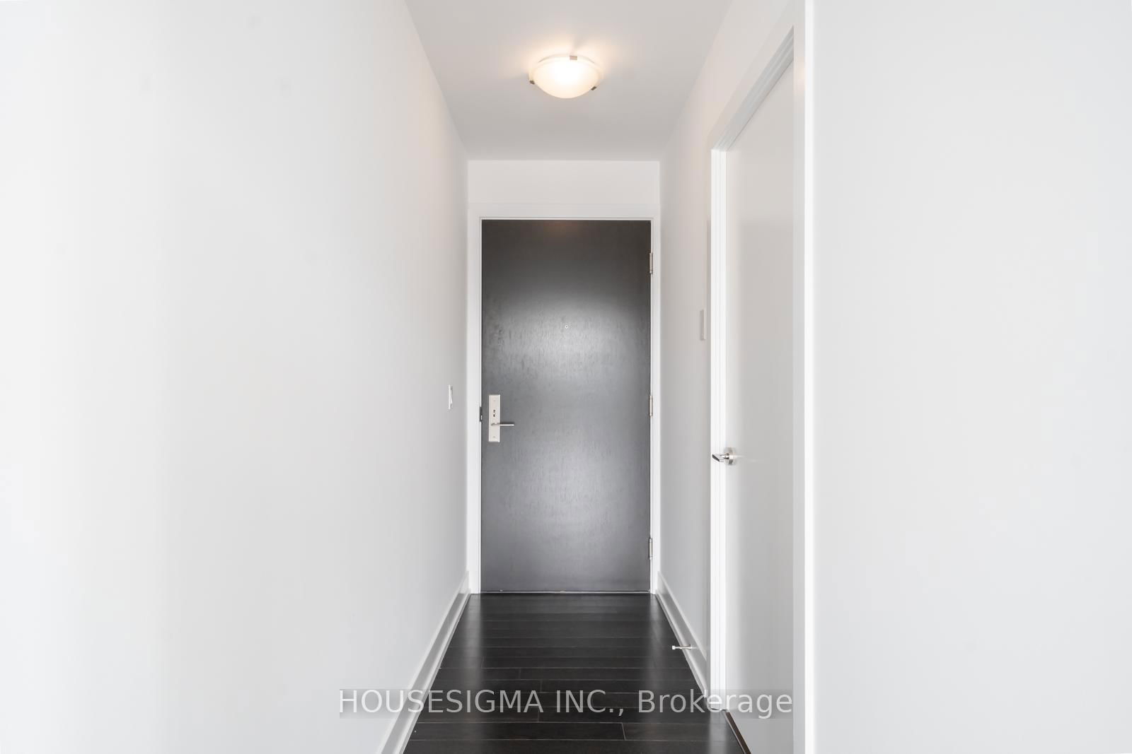 181 Bedford Rd, unit 2004 for rent