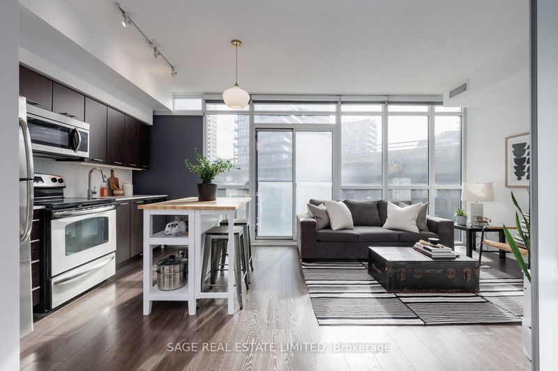 169 Fort York Blvd, unit 318 for sale