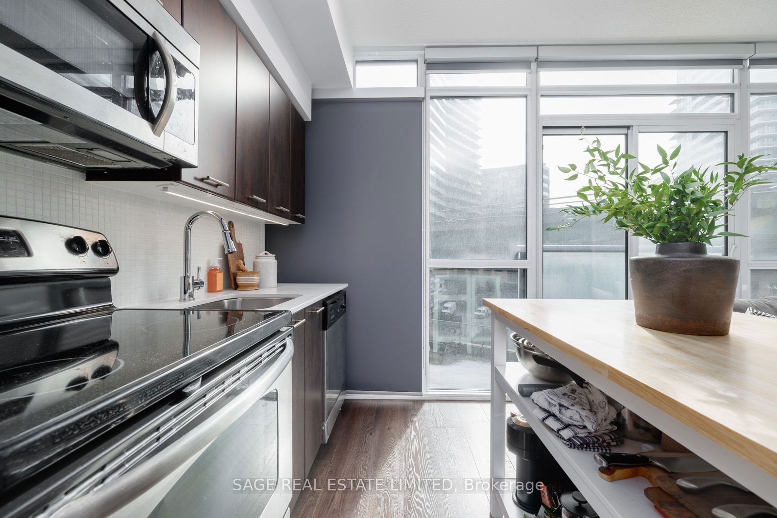 169 Fort York Blvd, unit 318 for sale