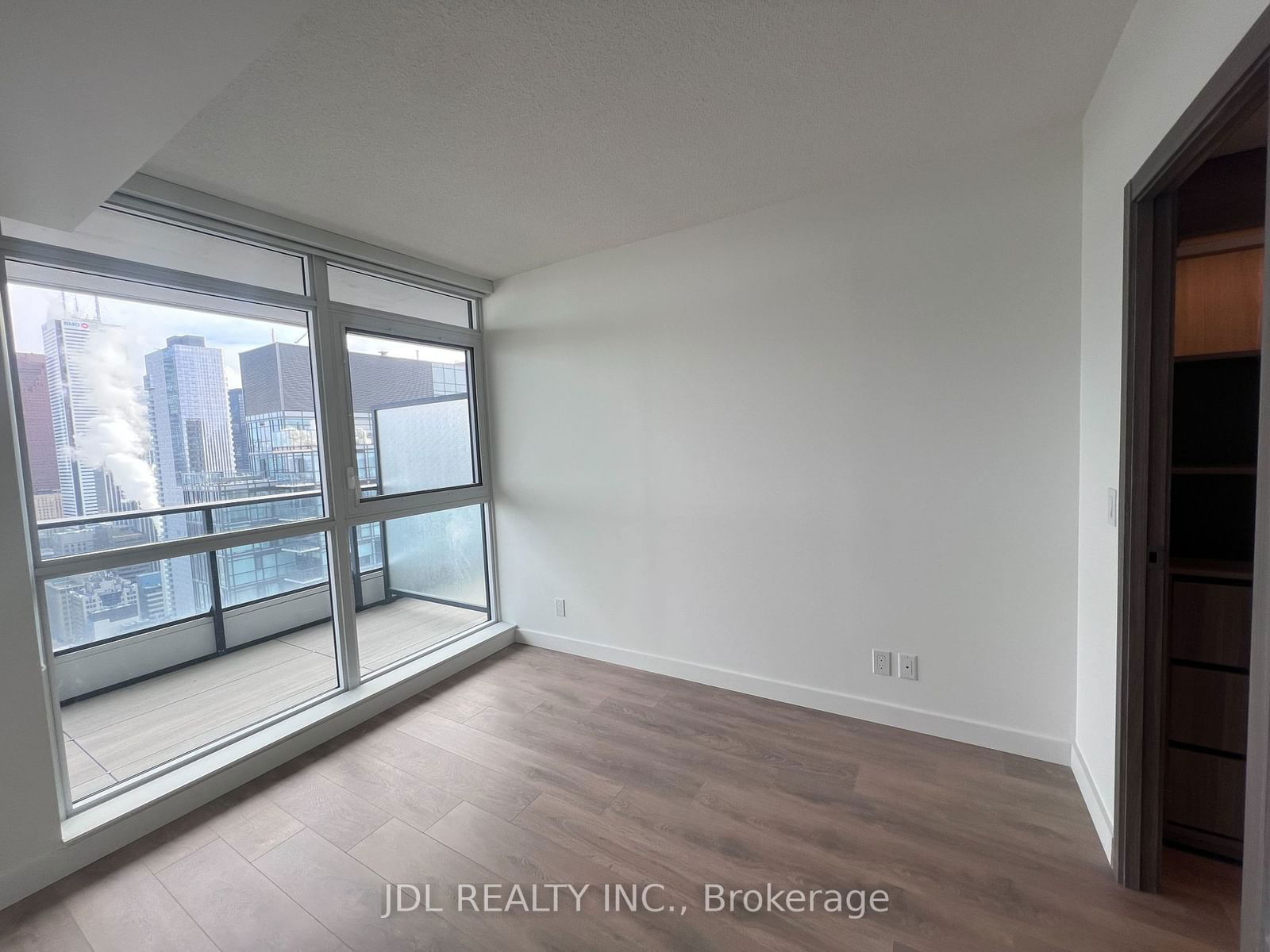 38 Widmer St, unit 5002 for rent