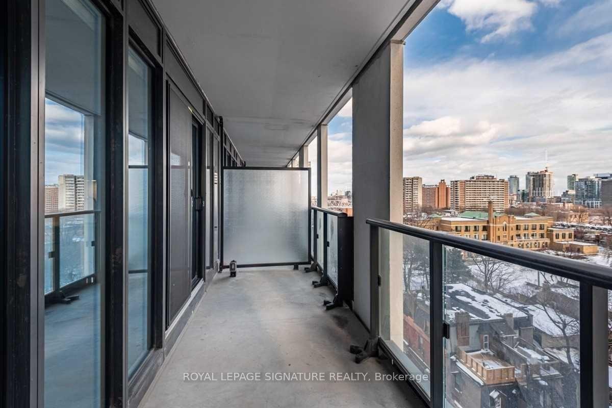 251 Jarvis St, unit 1121 for rent