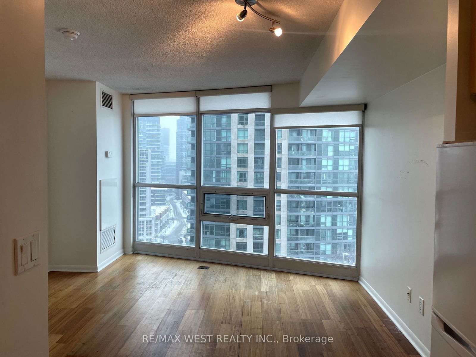 219 Fort York Blvd, unit 1507 for rent