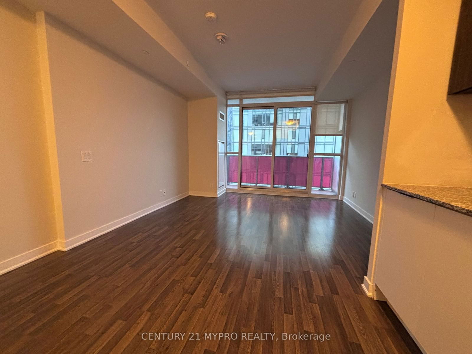 120 Parliament St, unit 1807 for rent