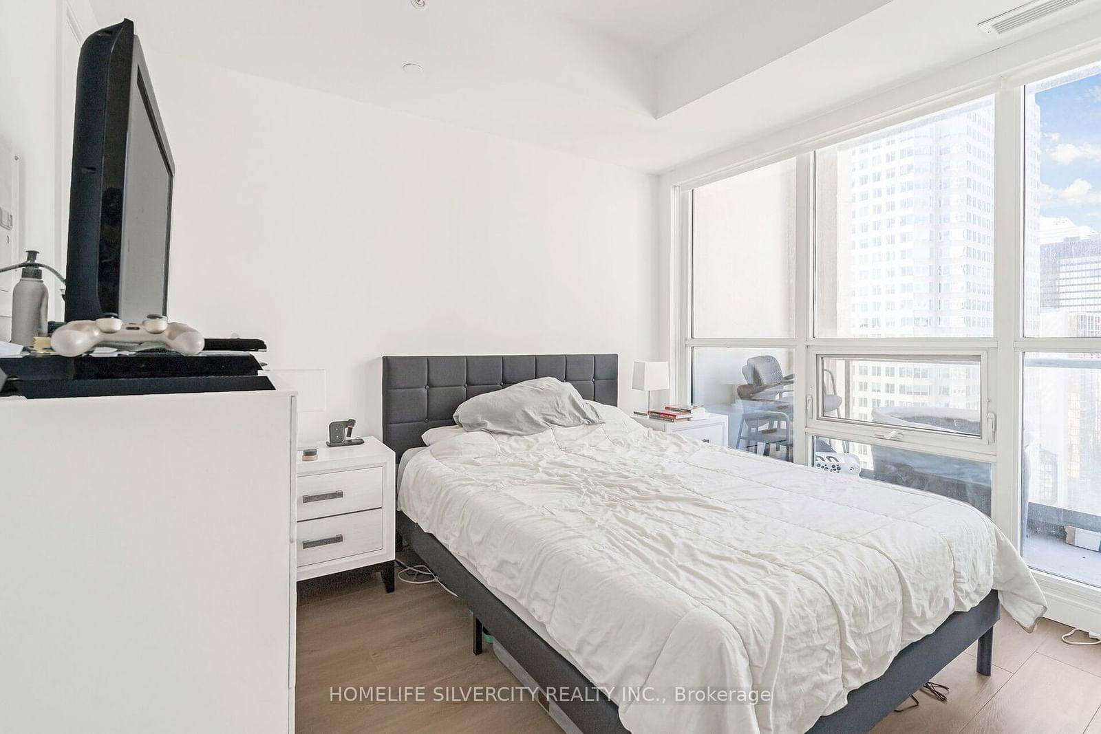 88 Scott St, unit 3110 for sale