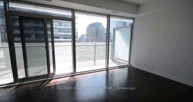 14 York St, unit 2712 for rent