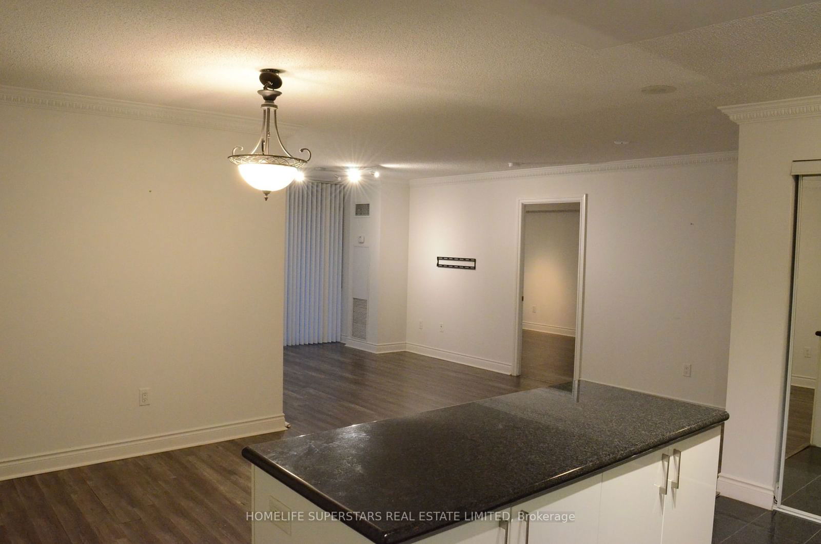 880 Grandview Way, unit 1401 for rent