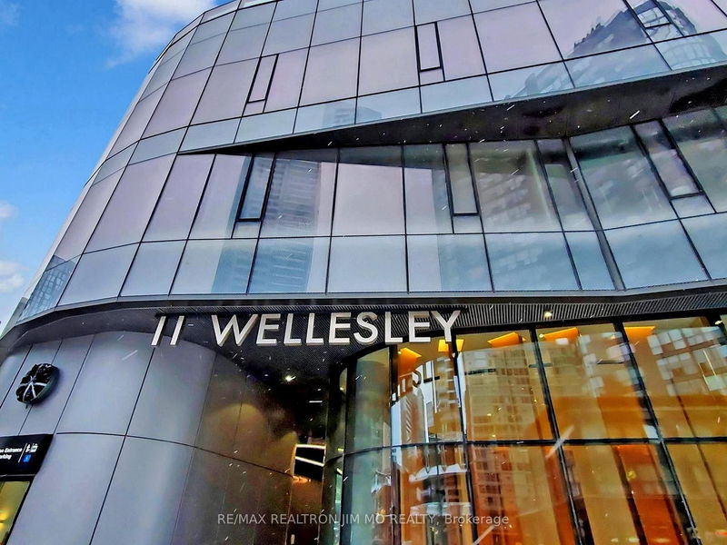 11 Wellesley St W, unit 1208 for sale