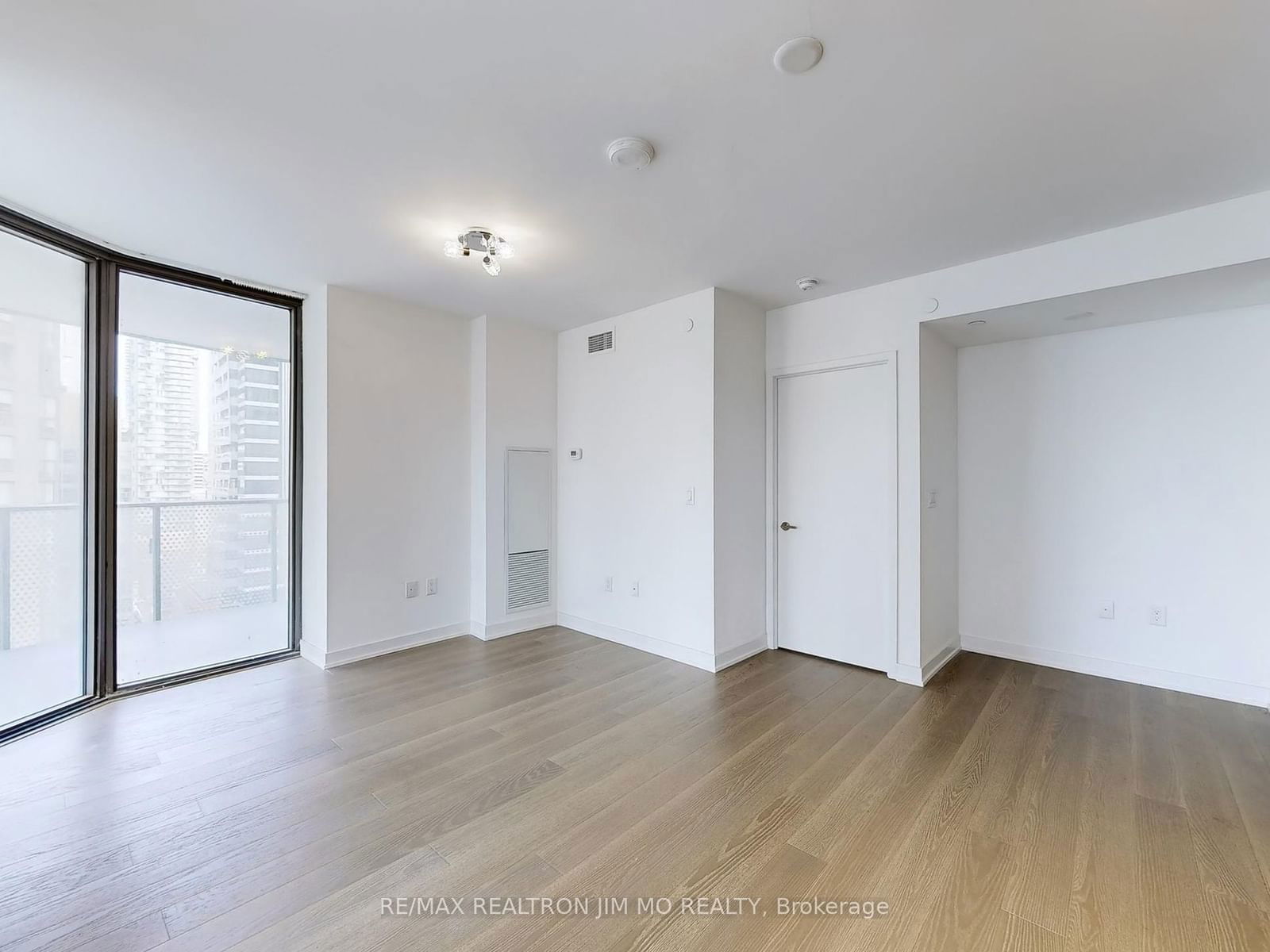 11 Wellesley St W, unit 1208 for sale