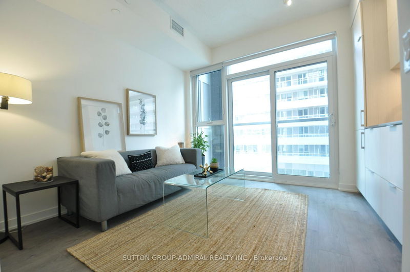 20 Richardson St, unit 511 for rent