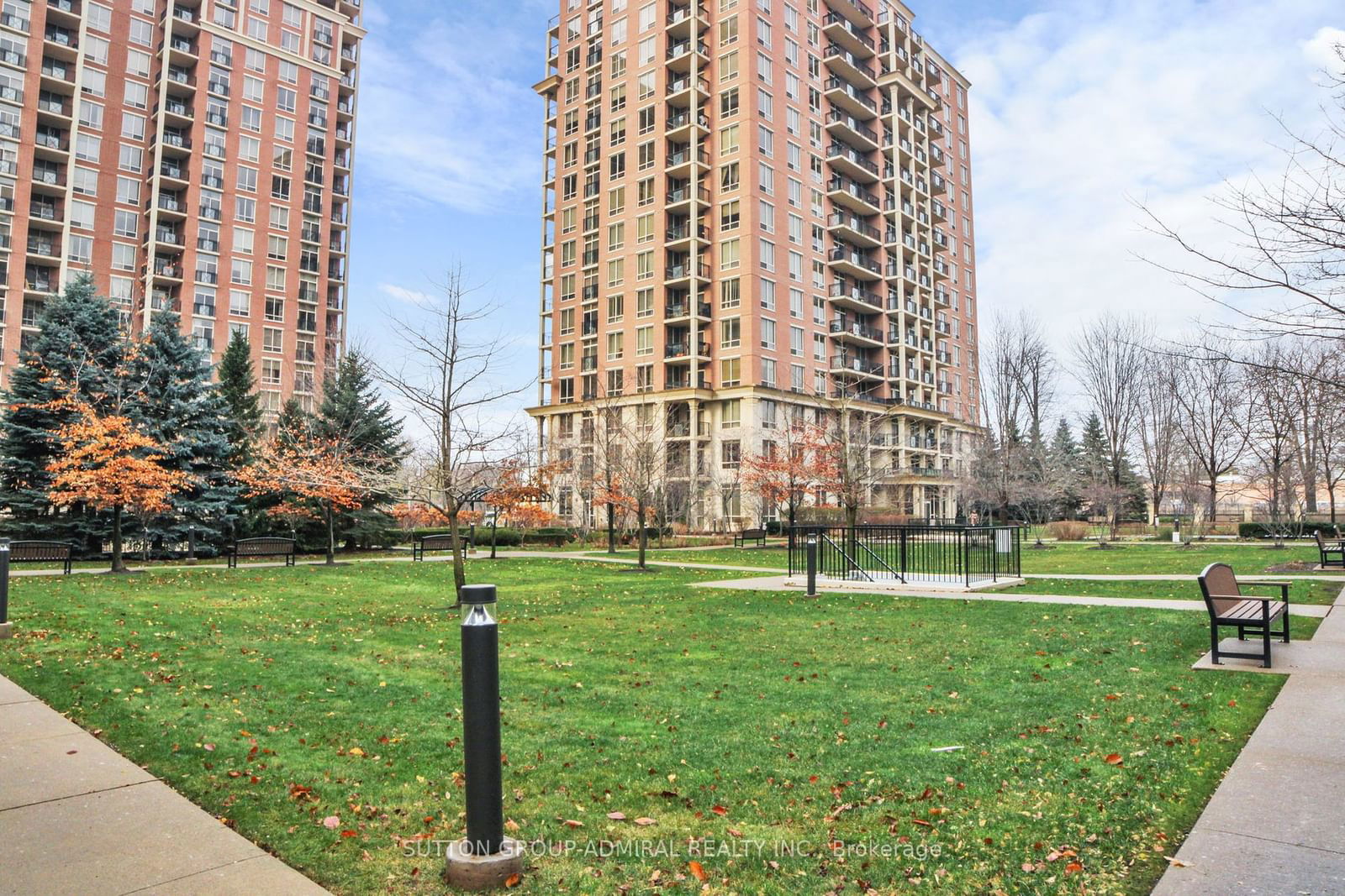 1101 Leslie St, unit 1502 for sale