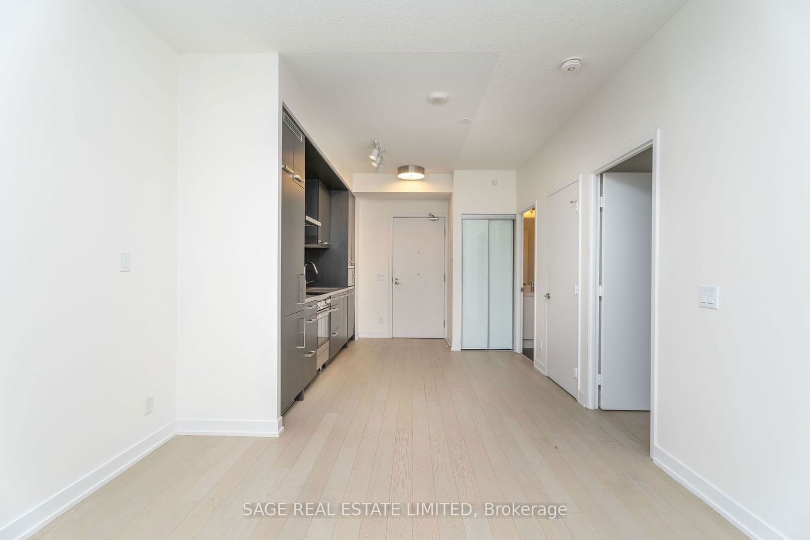 455 Front St E, unit N328 for rent