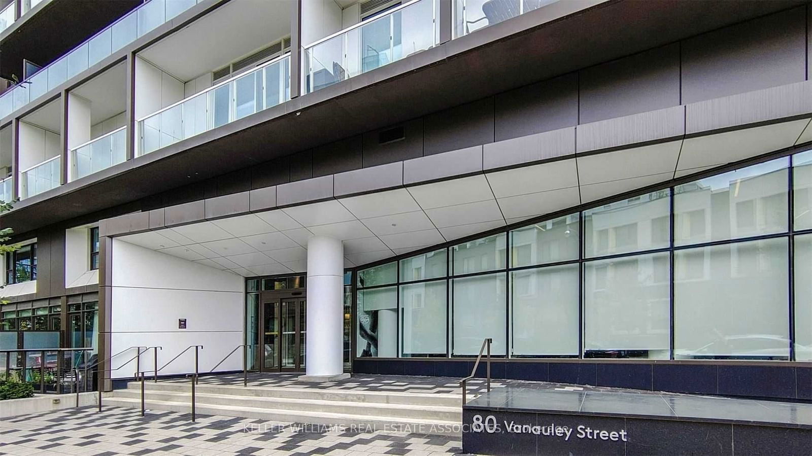 80 Vanauley St, unit 307 for rent