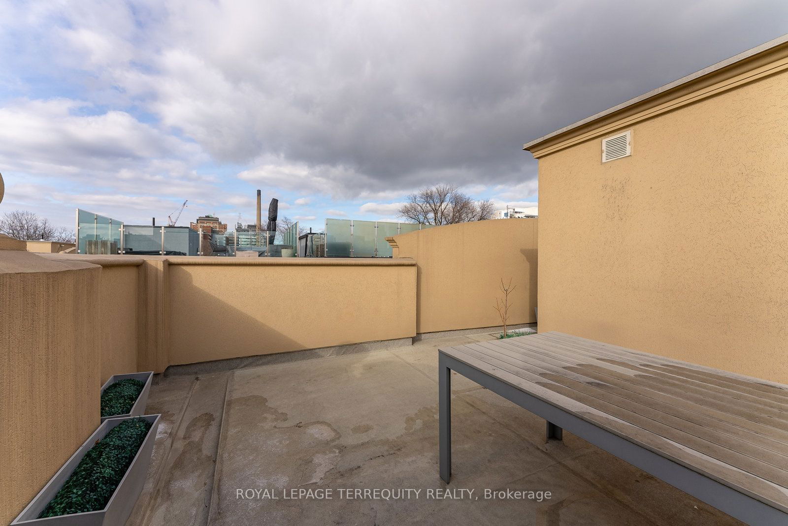 The Gardens at Queen Townhouses, Downtown, Toronto