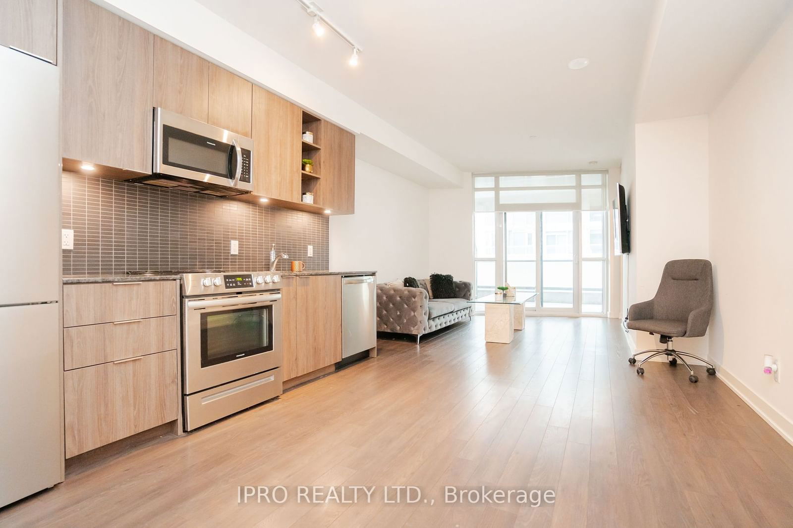 30 Ordnance St, unit 407 for sale