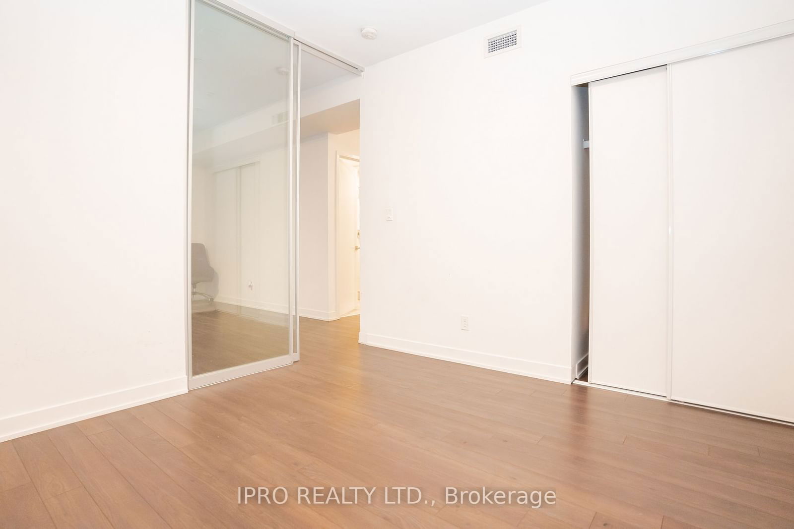 30 Ordnance St, unit 407 for sale