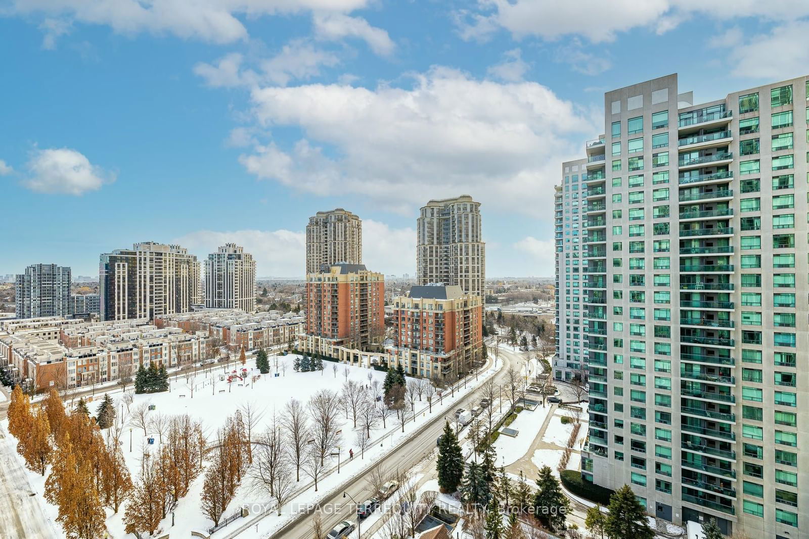 16 Harrison Garden Blvd, unit 1505 for sale