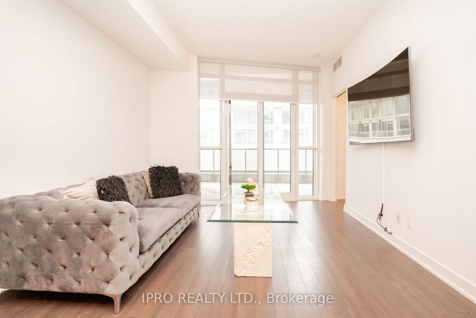 30 Ordnance St, unit 407 for rent