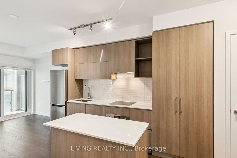 1 Yorkville Ave, unit 2412 for rent