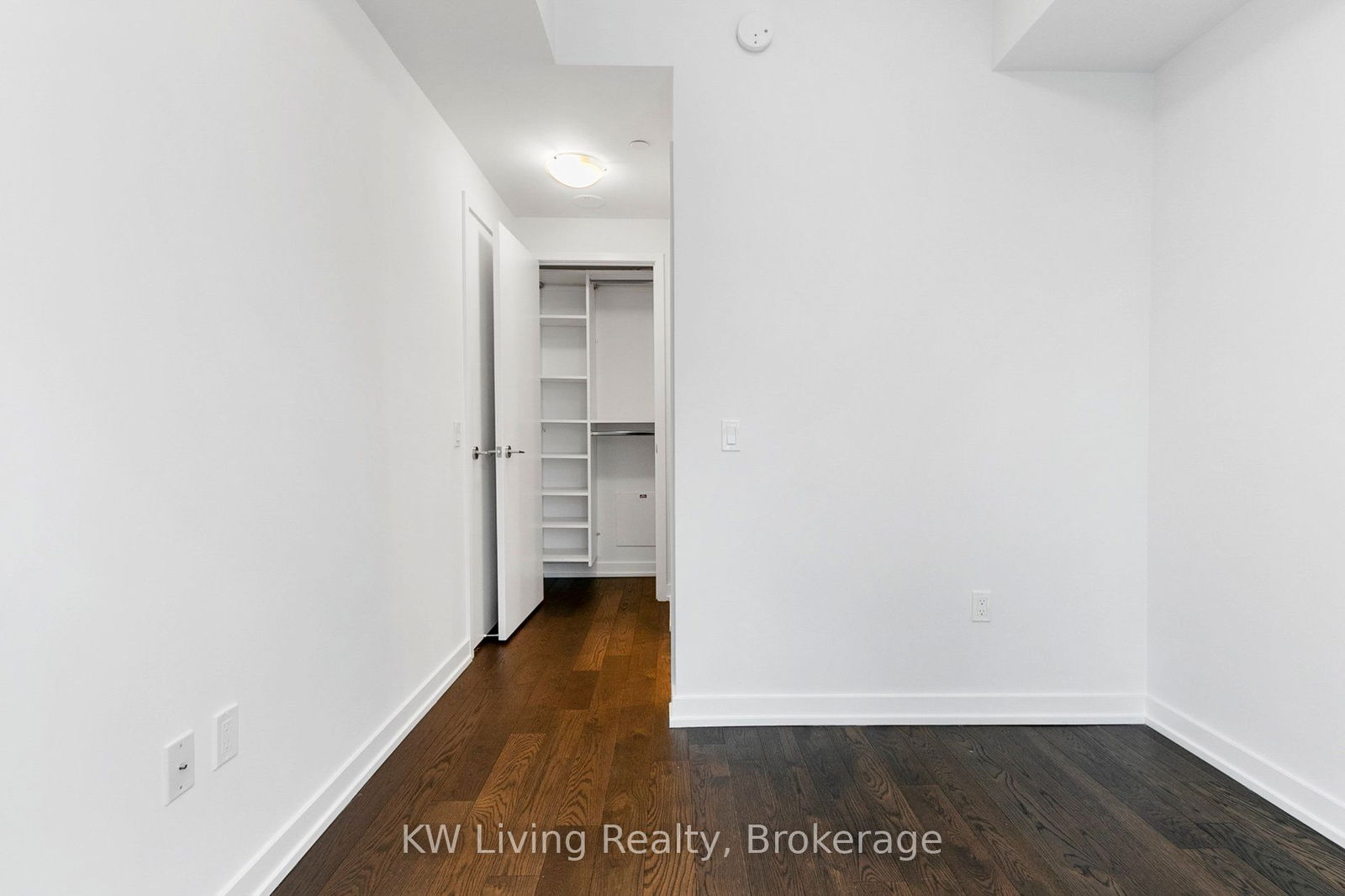 1 Yorkville Ave, unit 2412 for rent