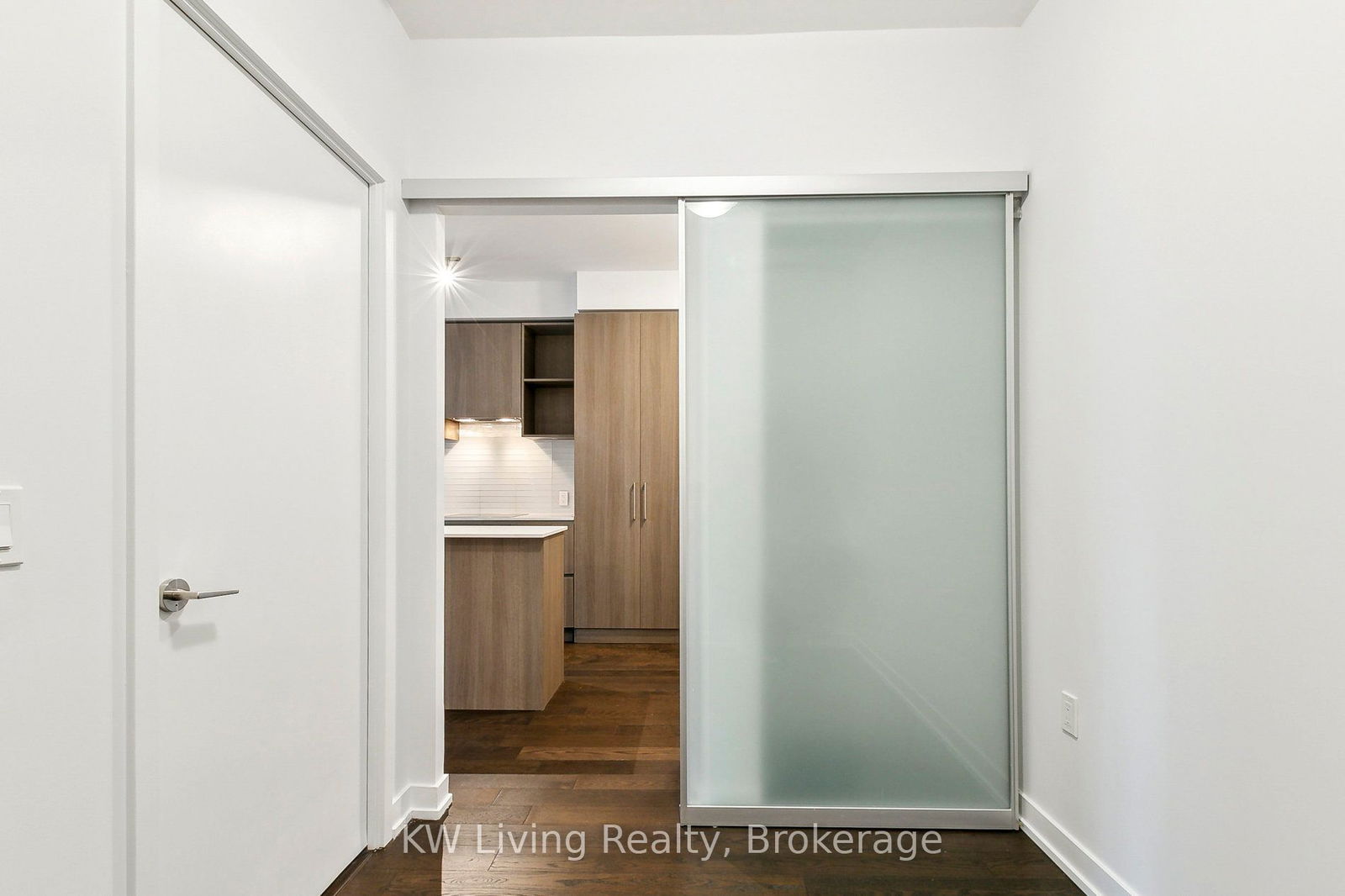 1 Yorkville Ave, unit 2412 for rent