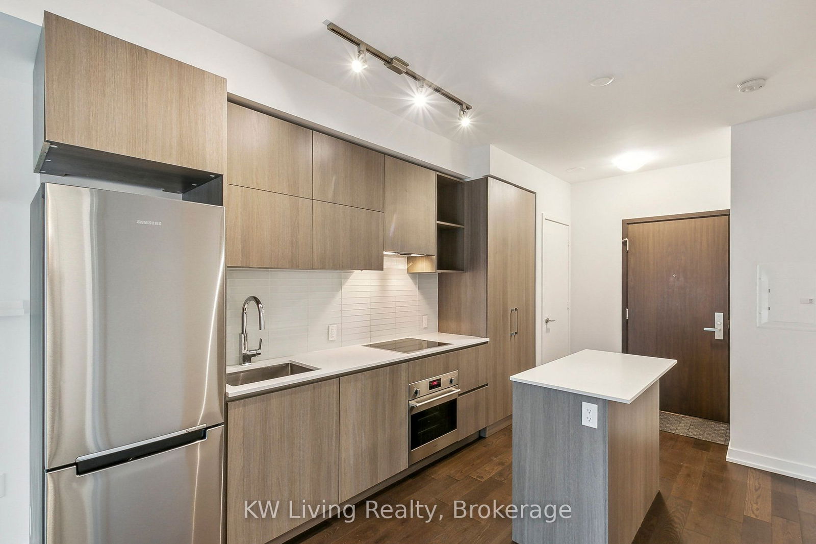 1 Yorkville Ave, unit 2412 for rent