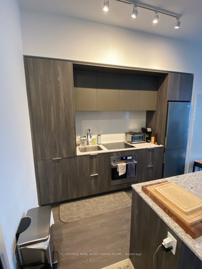 130 River St, unit 407 for rent