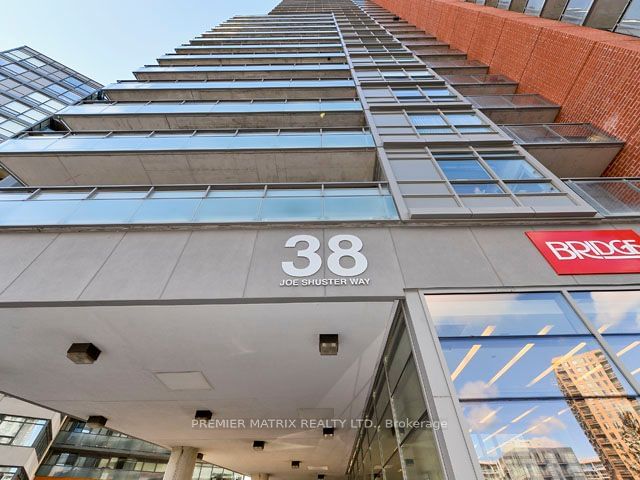 38 Joe Shuster Way, unit 802 for rent