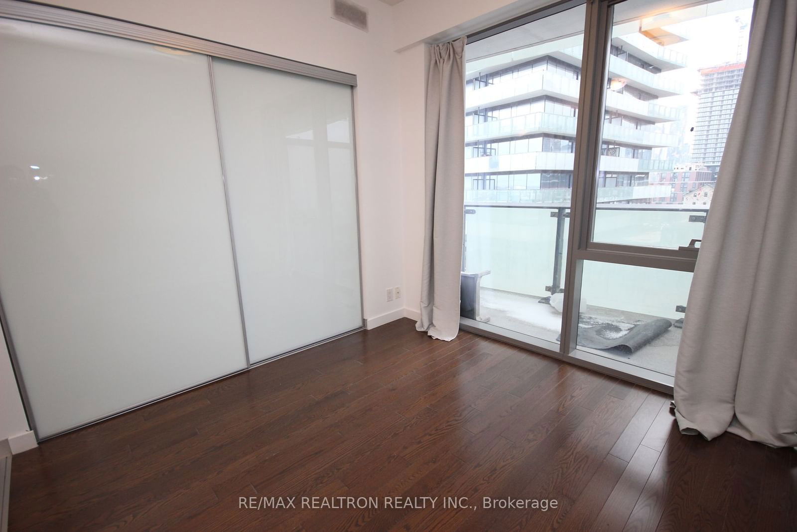 390 Cherry St, unit 710 for rent